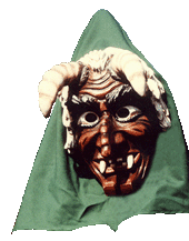 Die Maske des Hexenmeisters zeichnet sich durch zwei Hörner ab.