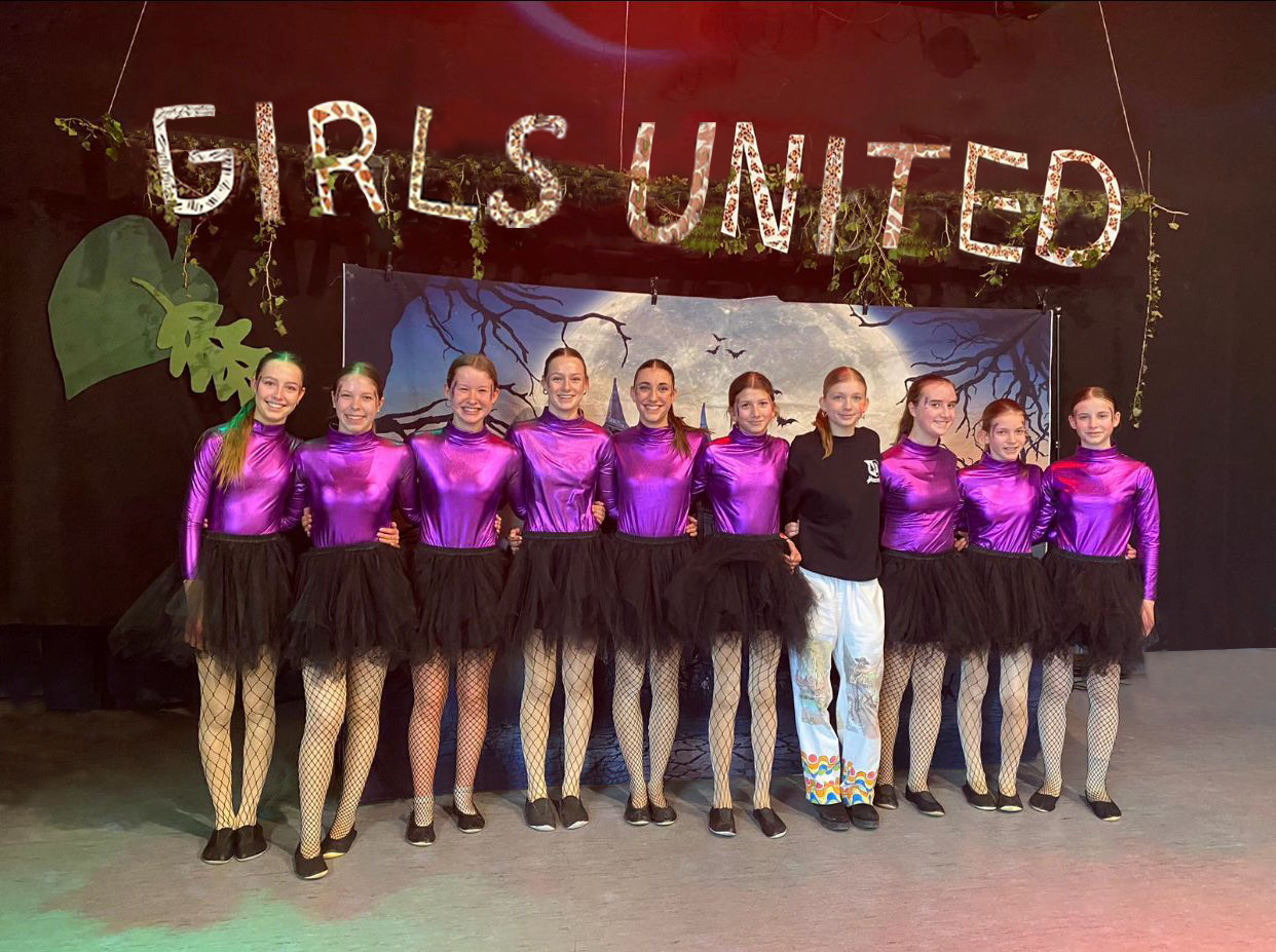 Girls Untited Gruppenbild